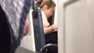 Kinky کی دادی میں ننگی حاصل اشتعال انگیز ہم جنس فیلم سکس مرد با مرد پرست فحش ویڈیو