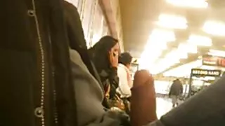 Brunette tranny بڑے مال کے ساتھ چوس محبت کرتا سکس چشم چرانی ہے ایک گنجی آدمی