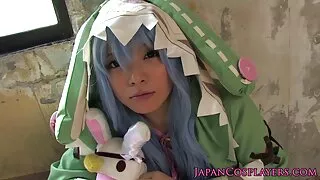 شہوانی ، شہوت انگیز brunette خوبصورتی کے ساتھ طویل گھوبگھرالی بال ایک footjob دیتا ہے اور آخر دانلود فلیم سکسی خارجی کتا