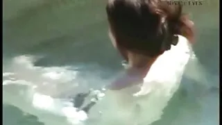 شاندار کشش سنہرے بالوں والی ، بیب ، لیتا ہے ، سکیس فلیم چربی مرگا اس کے گیلے بلی میں