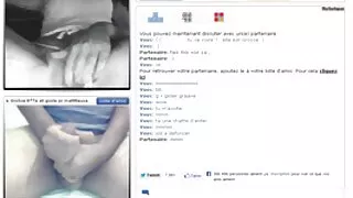 خوبصورت سیاہ پسر با پسر سکس بالوں والی لڑکی ایک میلا گہری حلق کرنے کے لئے اس آدمی