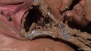 بڑی bosomed brunette جیڈ گہرے گلے میلا طویل لنڈ فلیمسکسیافغانی