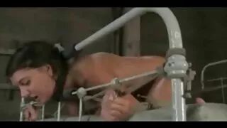 امیر بریزٹید براؤن sexpot ریڈ lingerie میں فلیم داستانی سکسی موٹی سیاہ ڈک کے ساتھ سیاہ کھلونا