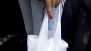 بڑی کتیا بڑی فلیم داستانی سکسی سینوں کے ساتھ کرنے جا رہا ہے پر بیٹھ کر غریب آدمی کے چہرے